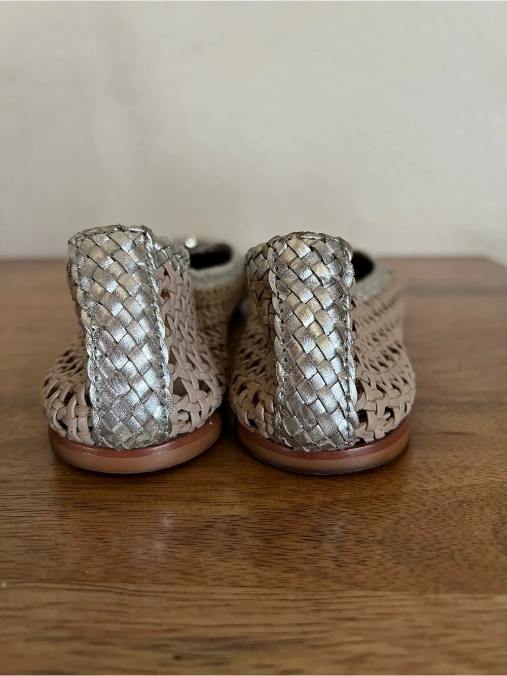 Tory Burch Chelsea Beige/Silver Woven Leather Ballet Flats Size 9M
